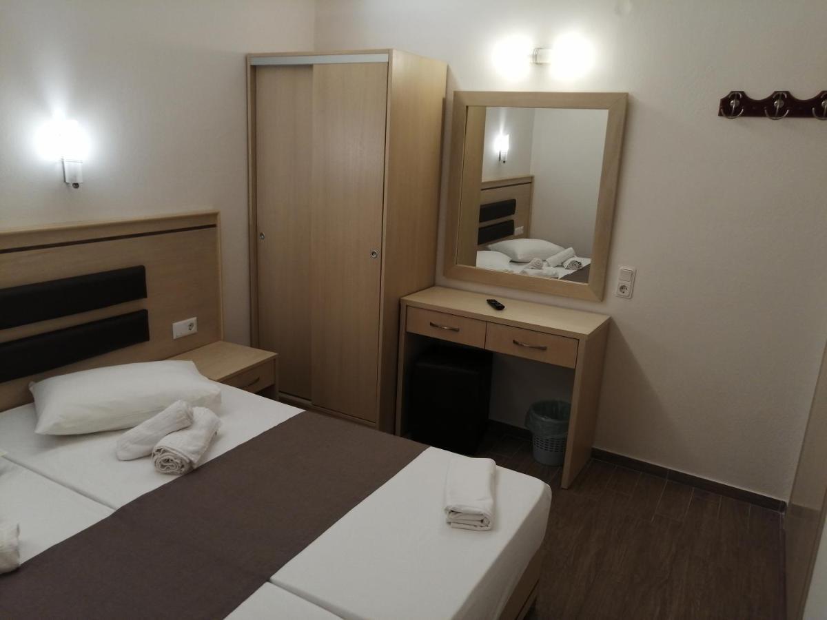 Hotel Katerina 克拉默特 外观 照片