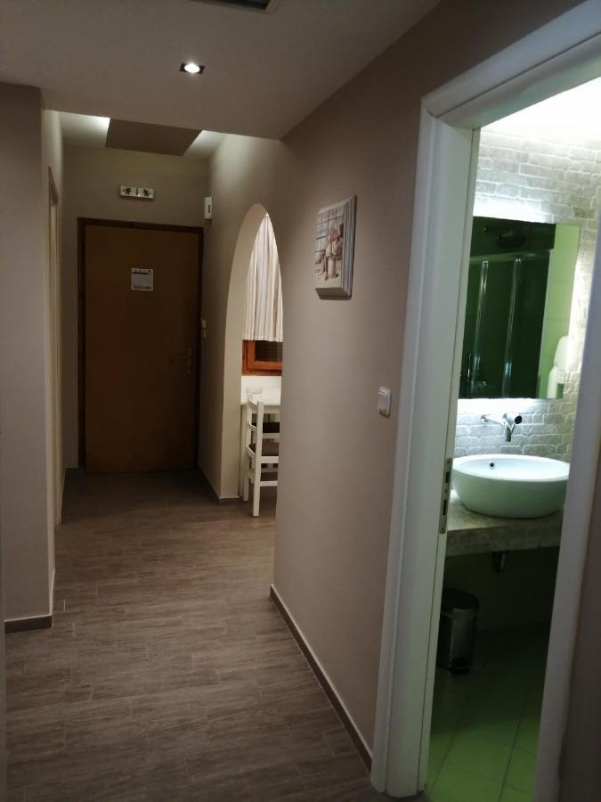 Hotel Katerina 克拉默特 外观 照片